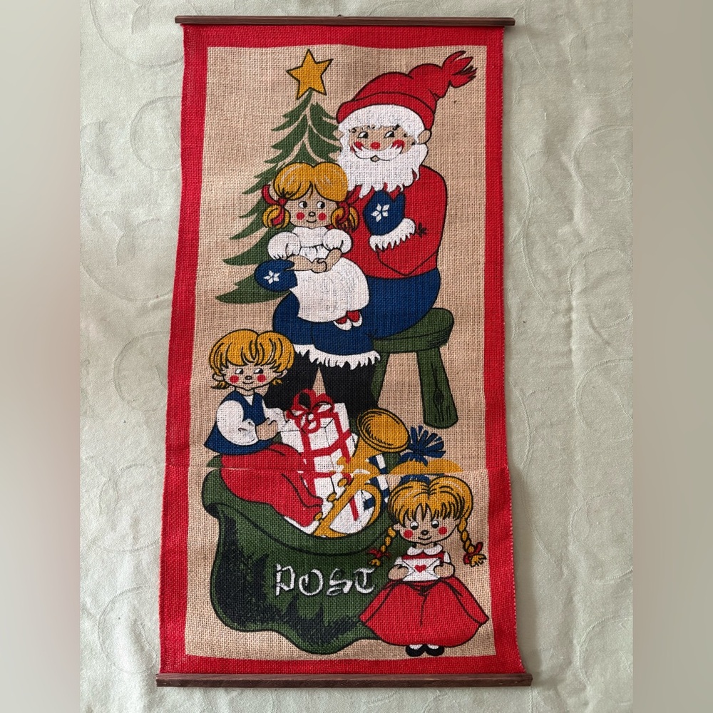 Vintage Christmas Wall Hanging with Santa and Children